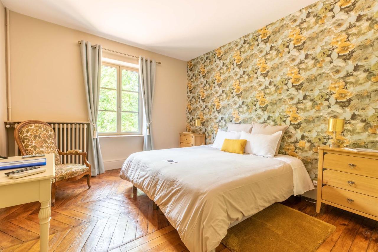 Chateau De Charmeil- Vichy Chambres D'Hotes Buitenkant foto