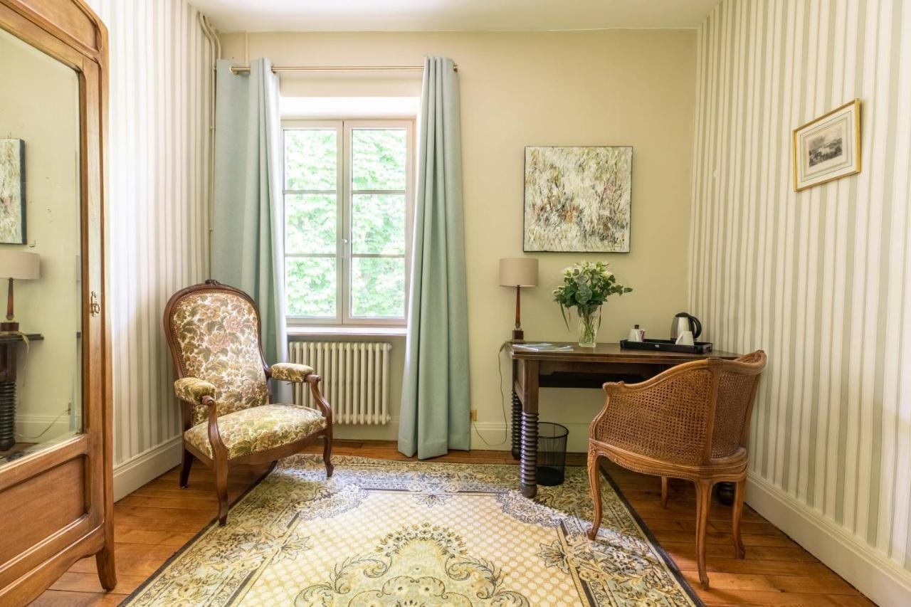 Chateau De Charmeil- Vichy Chambres D'Hotes Buitenkant foto